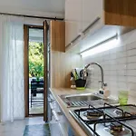Casa Mareva 3* بوريتش
