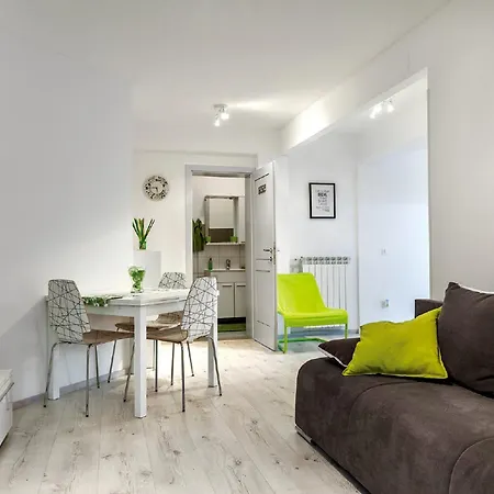 Casa Mareva 3* بوريتش