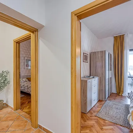 Casa Mareva 3* ポレッチ