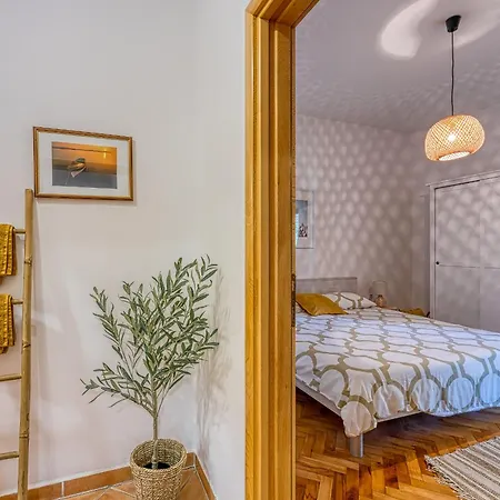 Casa Mareva ゲストハウス 3*